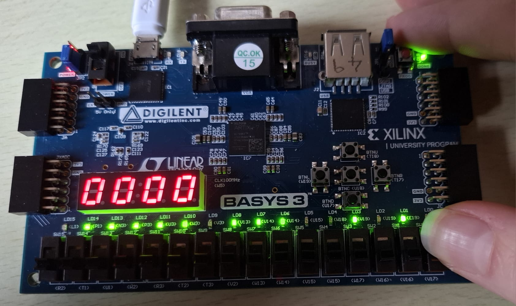 Basys 3 sequence detector