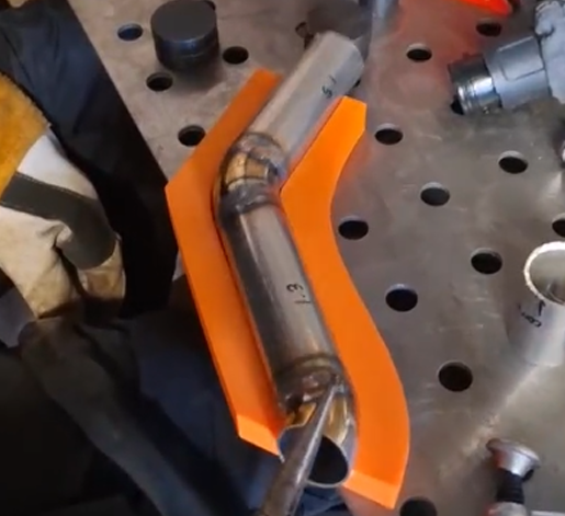 Exhaust fabrication and welding jig